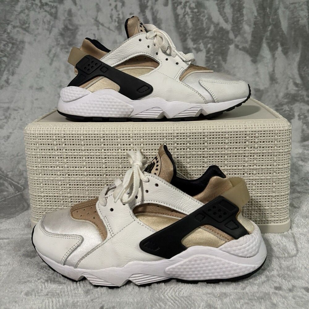 Nike Womens Air Huarache White Sandrift Gold Black Sneakers DH4439-108 Women's 7